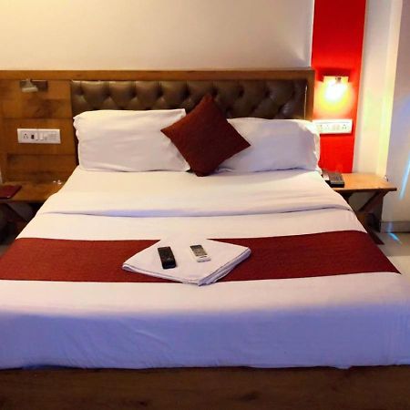 Hotel Grandeur-Near Mumbai International Airport Exterior photo