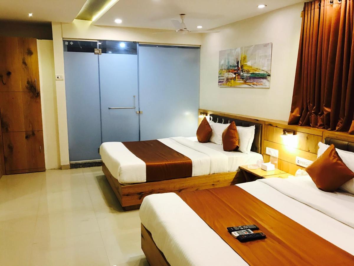 Hotel Grandeur-Near Mumbai International Airport Exterior photo