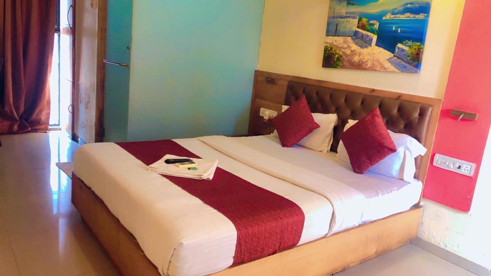 Hotel Grandeur-Near Mumbai International Airport Exterior photo